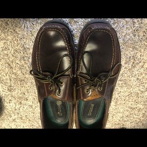 Men boat shoes